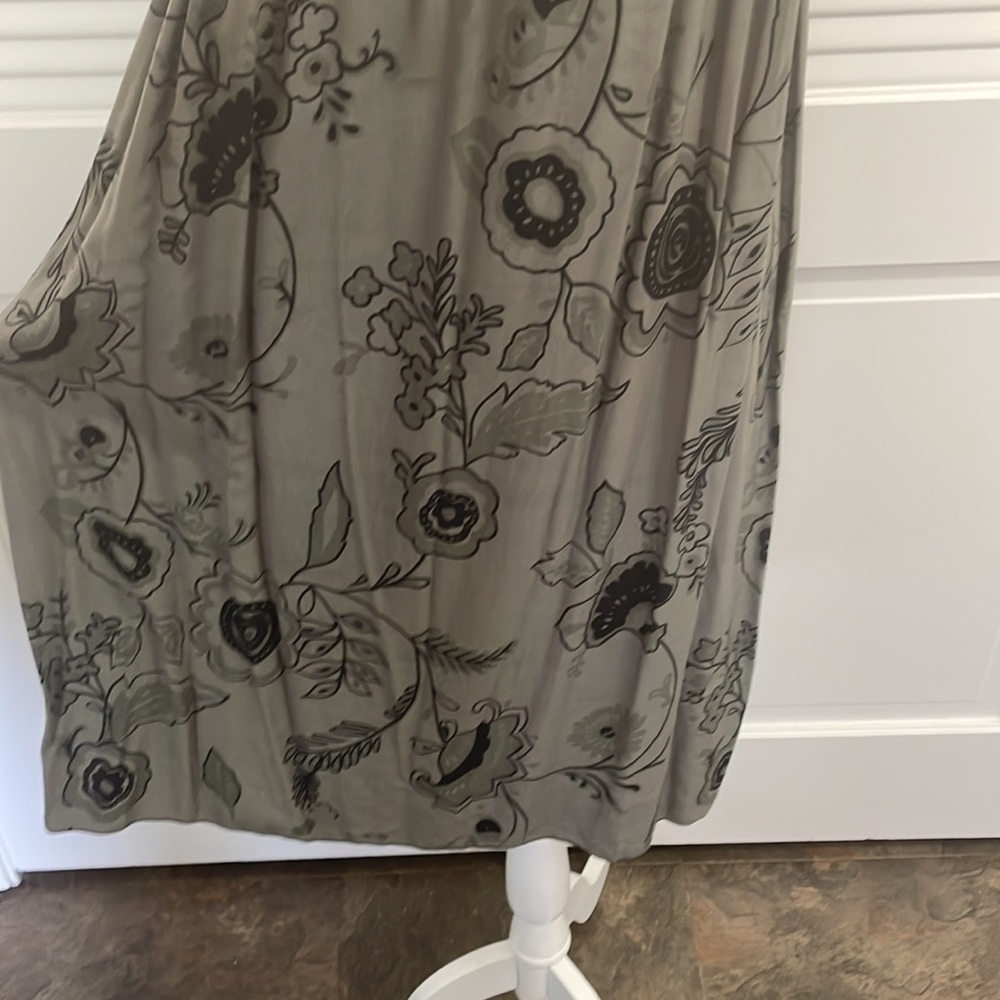 Unique Tank Dress - Picture 3 of 4